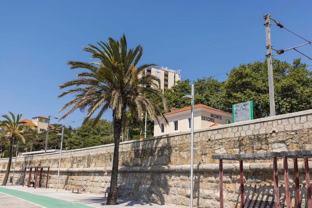 Monte Estoril Train Station - Seaside Apartment Exterior photo